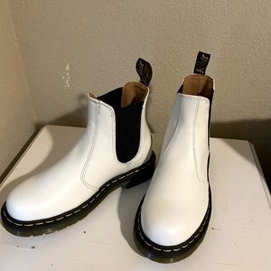 Dr. Martens 2976 Chelsea boot.